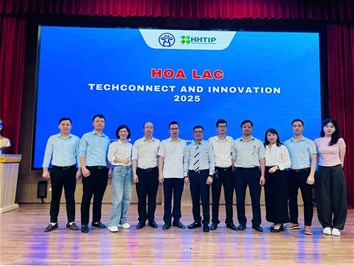 GIẢNG VIÊN KHOA THAM DỰ HỘI THẢO "HOA LAC TECHCONNECT AND INNOVATION 2025